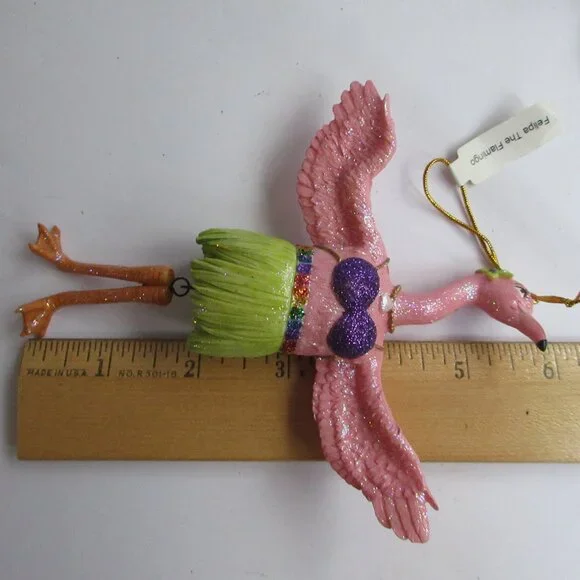 December Diamonds 2003 FELIPA & FELIPE THE FLAMINGO Christmas Ornaments - Picture 3 of 16